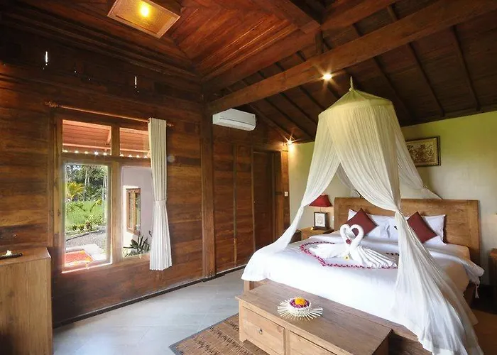 Sebatu Eco Hotel 4*